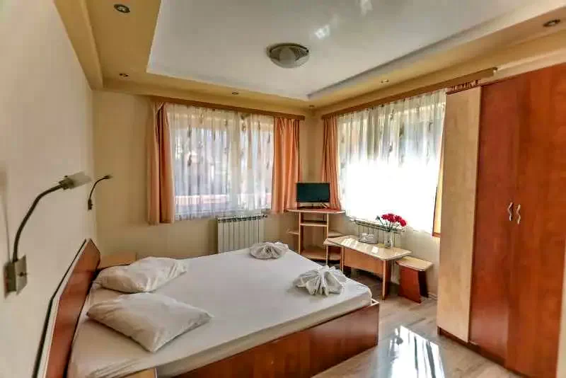 Cazare Băile Herculane - Pensiunea Casa Maria*** | Herkulesfürdő - Casa Maria Panzió*** . Imaginea poate fi supusă drepturilor de autor. Se recomandă contactarea titularului drepturilor.