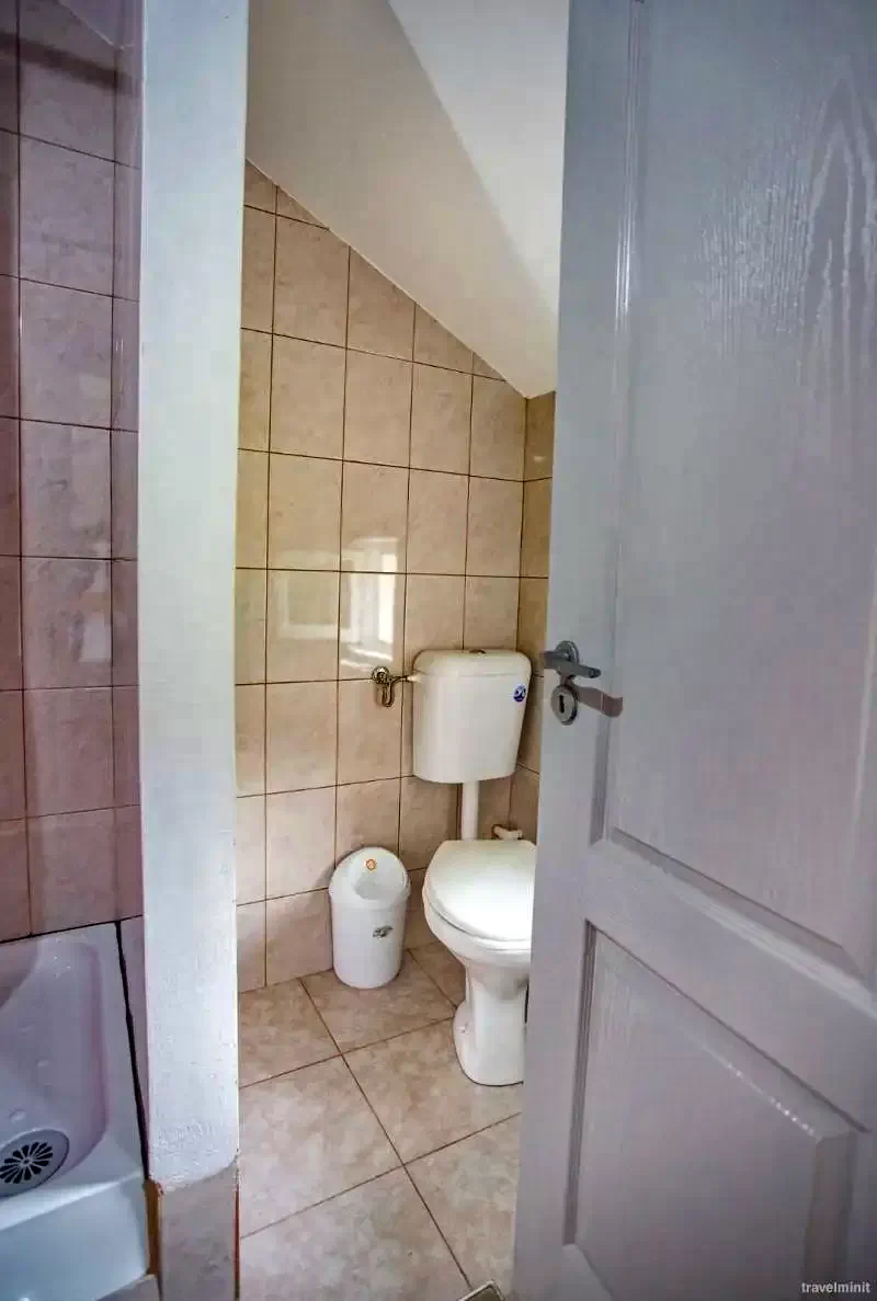 Cârțișoara Cazare | Motel (K0556-12) Imaginea poate fi supusă drepturilor de autor. Se recomandă contactarea titularului drepturilor.