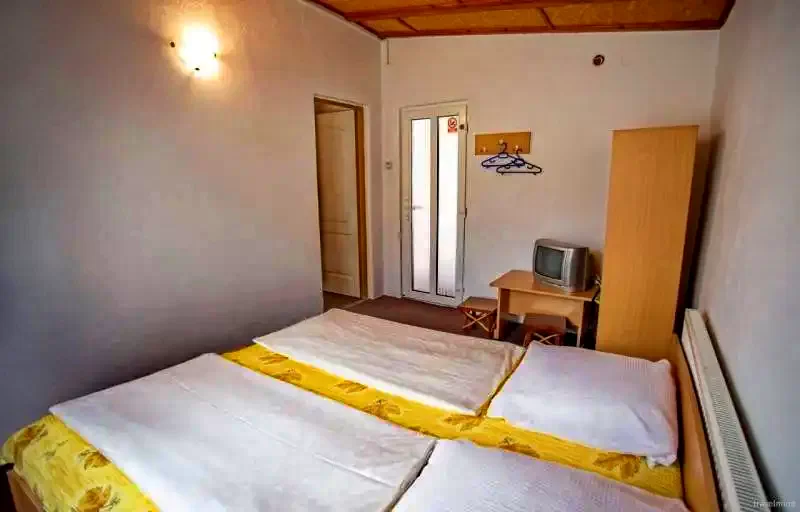 Kercisóra Szállás | Motel (K0556-18) A kép szerzői jogvédelem alatt állhat. Javasolt a kapcsolatfelvétel a jog tulajdonossal.