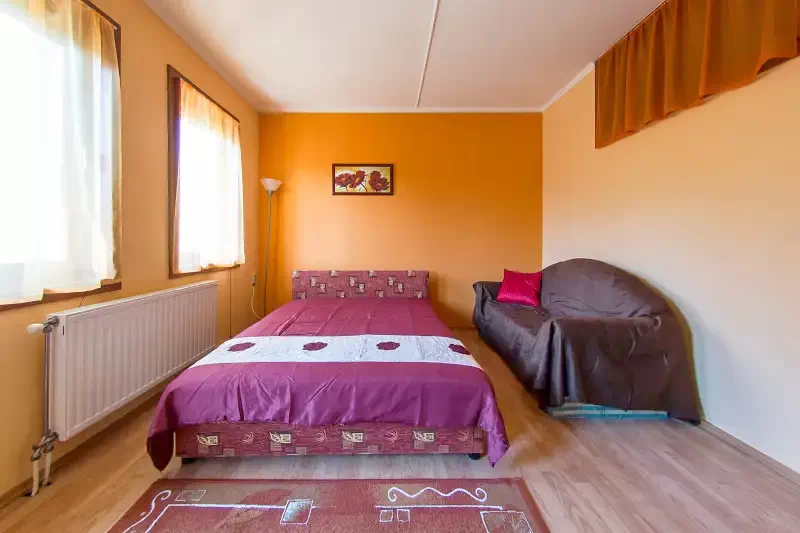 Cazare Gyula / Aqua Apartman. Imaginea poate fi supusă drepturilor de autor. Se recomandă contactarea titularului drepturilor.