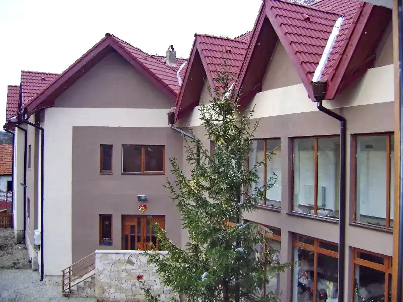 Almașu Mare Cazare | Motel (K0808-5) Imaginea poate fi supusă drepturilor de autor. Se recomandă contactarea titularului drepturilor.