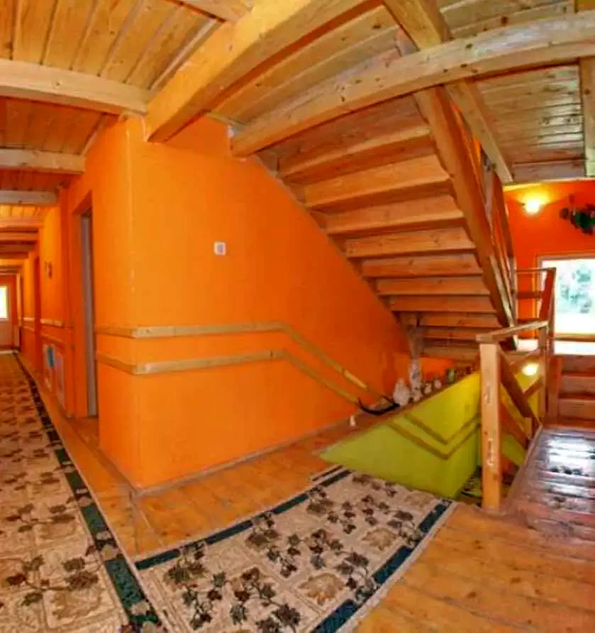 Coada Lacului Lesu Cazare | Motel (K1032-5) Imaginea poate fi supusă drepturilor de autor. Se recomandă contactarea titularului drepturilor.