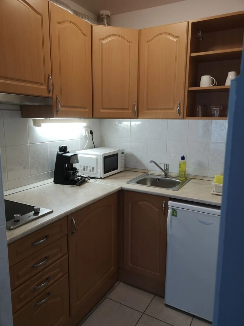  Cazare | Cabană (K0752-3) Imaginea poate fi supusă drepturilor de autor. Se recomandă contactarea titularului drepturilor.
