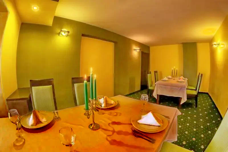 Târgu Mureș Cazare | Hotel**** (K0084-26) Imaginea poate fi supusă drepturilor de autor. Se recomandă contactarea titularului drepturilor.