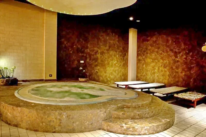 Szállás Sângeorgiu de Mureș - Hotel Apollo**** | Marosszentgyörgy - Apollo Hotel ****. A kép szerzői jogvédelem alatt állhat. Javasolt a kapcsolatfelvétel a jog tulajdonossal.