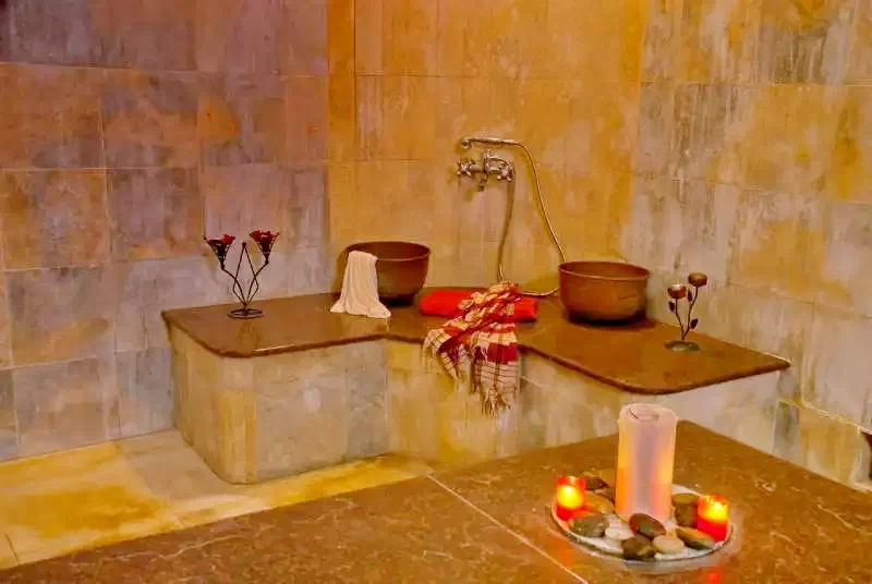 Târgu Mureș Cazare | Hotel**** (K0084-46) Imaginea poate fi supusă drepturilor de autor. Se recomandă contactarea titularului drepturilor.