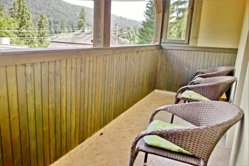 Băile Tușnad Cazare | Camping / Popas turistic (K0687-31) Imaginea poate fi supusă drepturilor de autor. Se recomandă contactarea titularului drepturilor.