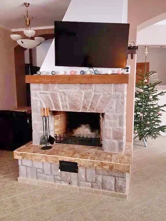 Tusnádfürdő Szállás | Kemping / turistapihenő (K0687-32) A kép szerzői jogvédelem alatt állhat. Javasolt a kapcsolatfelvétel a jog tulajdonossal.