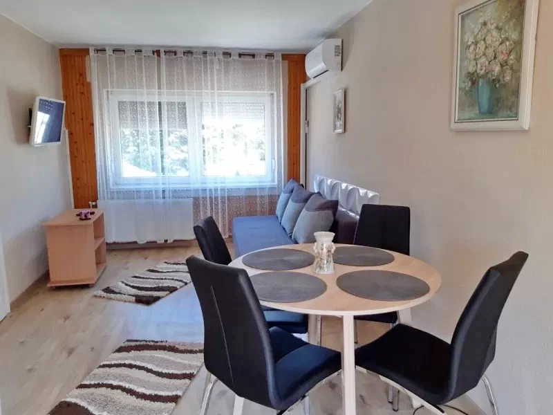  Cazare | Hotel**** (K1107-16) Imaginea poate fi supusă drepturilor de autor. Se recomandă contactarea titularului drepturilor.