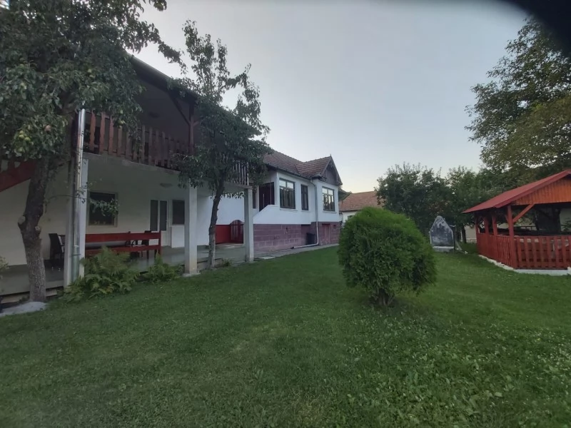 Cazare  Rimetea - Pensiunea Móricz Piroska** | Torockó - Móricz Piroska Panzió**. Imaginea poate fi supusă drepturilor de autor. Se recomandă contactarea titularului drepturilor.