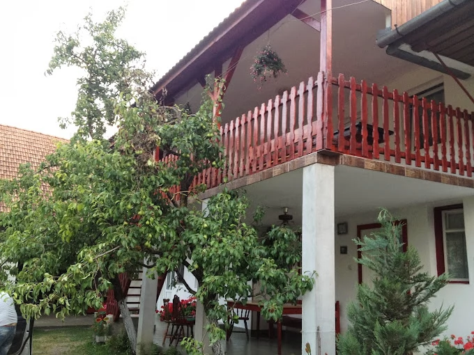 Cazare Rimetea - Casa Piroska** | Torockó - Piroska Ház**. Imaginea poate fi supusă drepturilor de autor. Se recomandă contactarea titularului drepturilor.