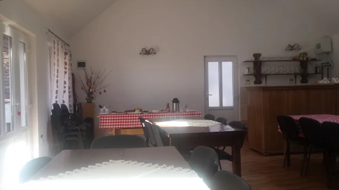 Cazare Rimetea - Casa Piroska** | Torockó - Piroska Ház**. Imaginea poate fi supusă drepturilor de autor. Se recomandă contactarea titularului drepturilor.