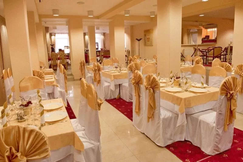 Cluj-Napoca Cazare | Hotel**** (K1428-6) Imaginea poate fi supusă drepturilor de autor. Se recomandă contactarea titularului drepturilor.