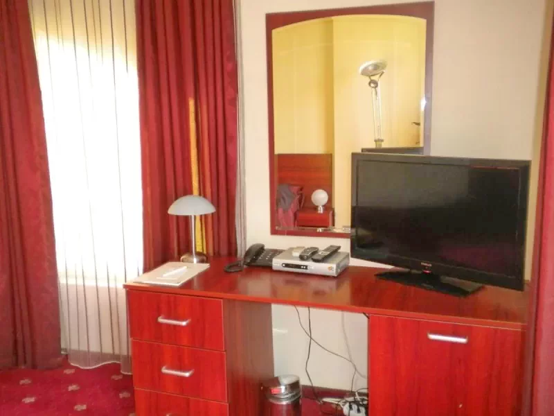 Cluj-Napoca Cazare | Hotel**** (K1428-34) Imaginea poate fi supusă drepturilor de autor. Se recomandă contactarea titularului drepturilor.