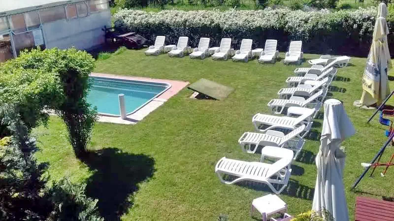 Bistrița Cazare | Motel (K0925-31) Imaginea poate fi supusă drepturilor de autor. Se recomandă contactarea titularului drepturilor.