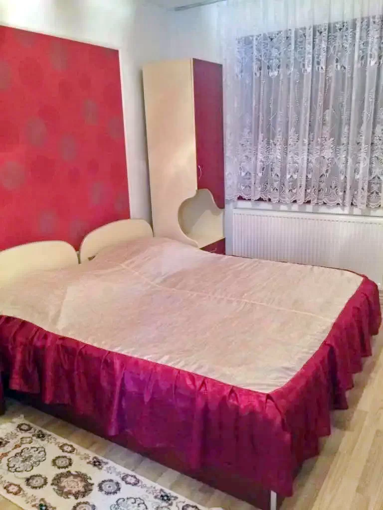 Finiș Cazare | Pensiune (K1038-20) Imaginea poate fi supusă drepturilor de autor. Se recomandă contactarea titularului drepturilor.