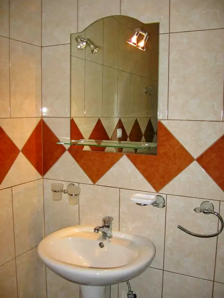  Szállás | Motel (K1332-16) A kép szerzői jogvédelem alatt állhat. Javasolt a kapcsolatfelvétel a jog tulajdonossal.