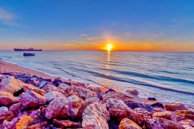  Szállás | Motel (K1332-29) A kép szerzői jogvédelem alatt állhat. Javasolt a kapcsolatfelvétel a jog tulajdonossal.