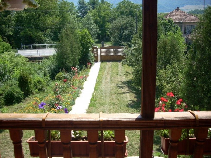 Sarmizegetusa Cazare | Motel (K0420-25) Imaginea poate fi supusă drepturilor de autor. Se recomandă contactarea titularului drepturilor.