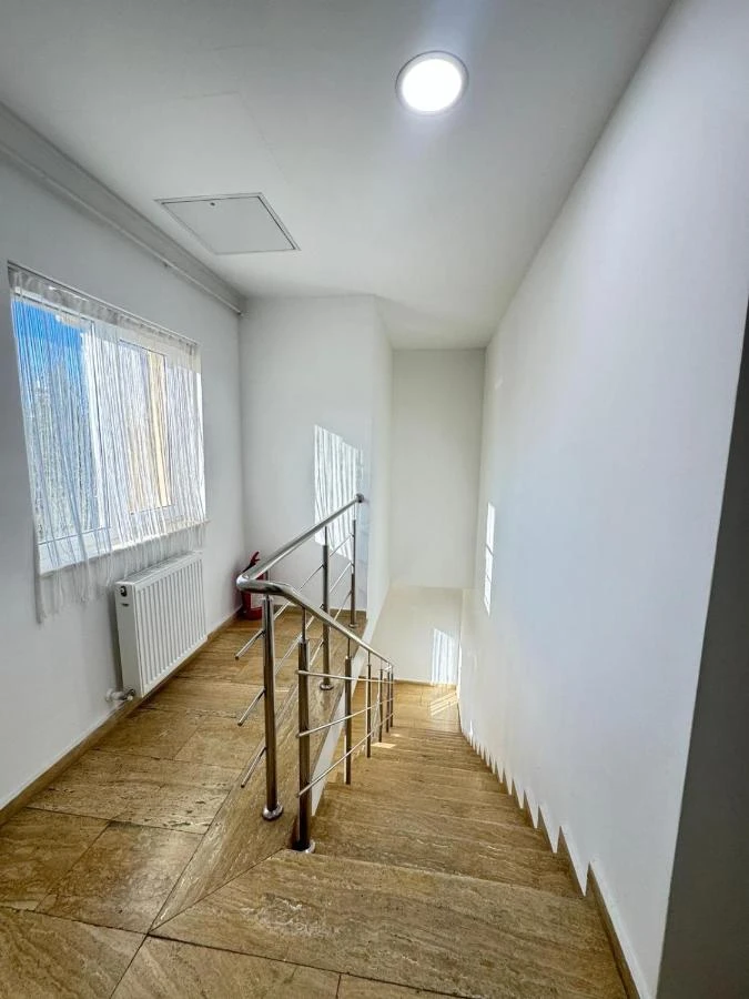 Vajdahunyad Szállás | Turisztikai panzió (K1546-7) A kép szerzői jogvédelem alatt állhat. Javasolt a kapcsolatfelvétel a jog tulajdonossal.