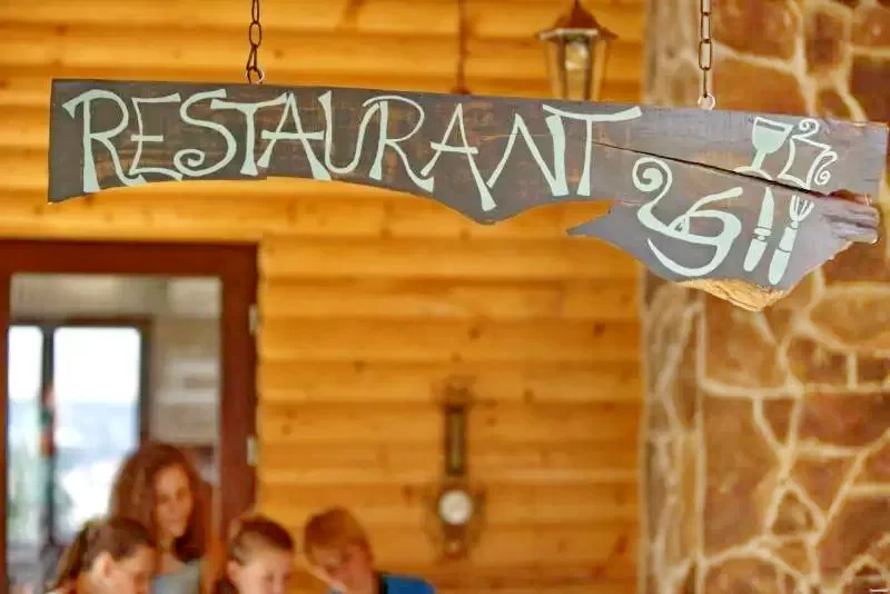 Toplița Cazare | Motel (K1354-12) Imaginea poate fi supusă drepturilor de autor. Se recomandă contactarea titularului drepturilor.