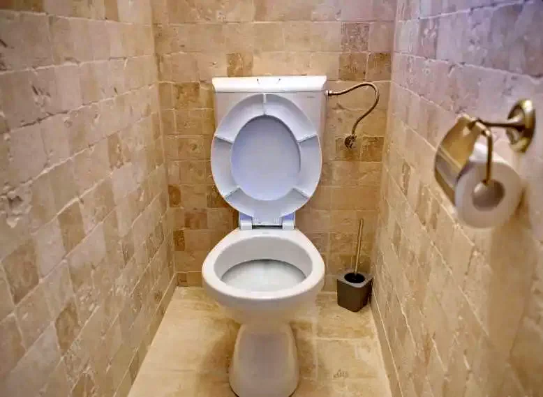 Toplița Cazare | Motel (K1354-28) Imaginea poate fi supusă drepturilor de autor. Se recomandă contactarea titularului drepturilor.