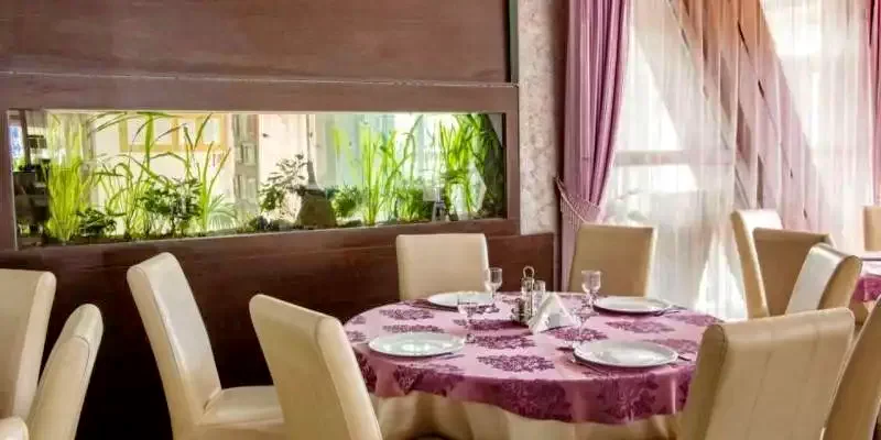 Cazare Băile 1 Mai - Hotel Perla**** | Május 1 Fürdő - Perla Hotel****. Imaginea poate fi supusă drepturilor de autor. Se recomandă contactarea titularului drepturilor.