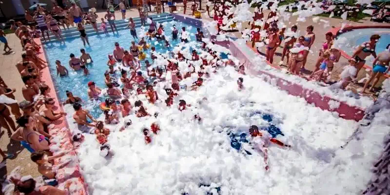 Cazare Băile 1 Mai - Hotel Perla**** | Május 1 Fürdő - Perla Hotel****. Imaginea poate fi supusă drepturilor de autor. Se recomandă contactarea titularului drepturilor.