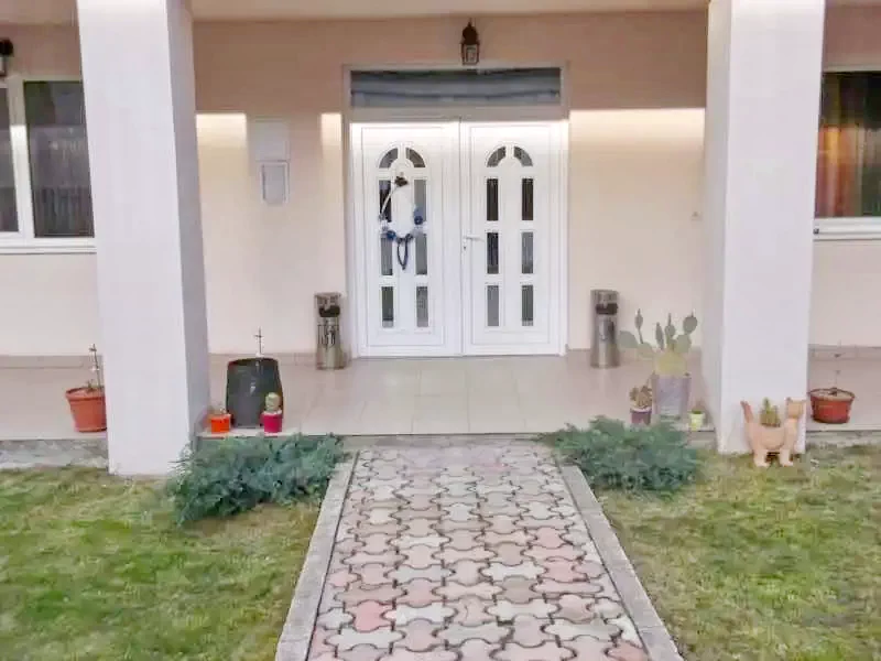 Ocna Șugatag Cazare | Motel (K1024-9) Imaginea poate fi supusă drepturilor de autor. Se recomandă contactarea titularului drepturilor.