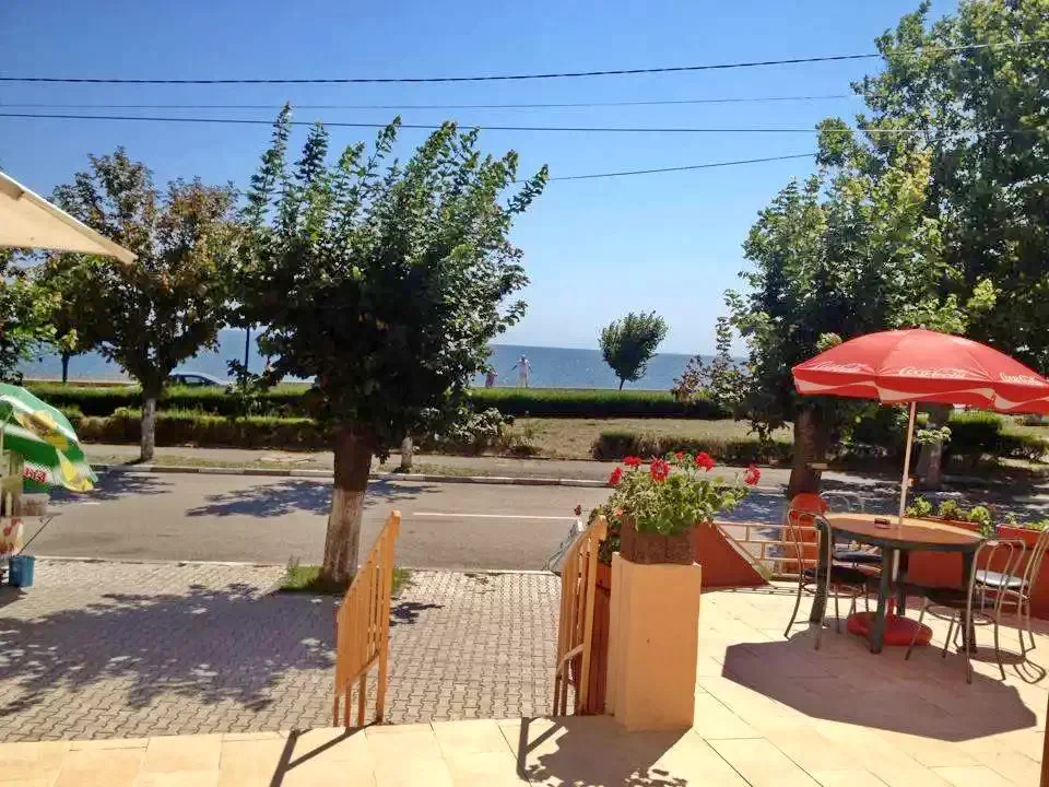 Eforie Sud Cazare | Vilă turistică (K1306-2) Imaginea poate fi supusă drepturilor de autor. Se recomandă contactarea titularului drepturilor.