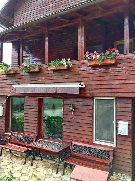 Borșa Cazare | Motel (K0059-6) Imaginea poate fi supusă drepturilor de autor. Se recomandă contactarea titularului drepturilor.