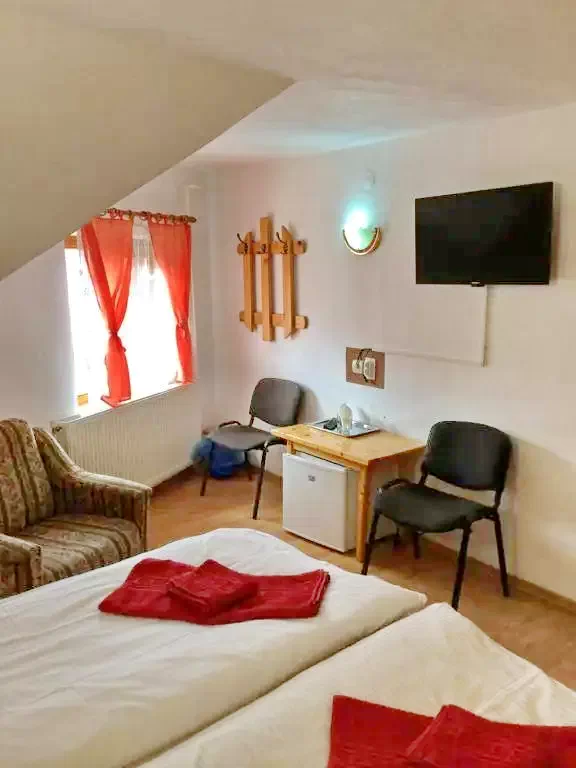 Borșa Cazare | Motel (K0059-30) Imaginea poate fi supusă drepturilor de autor. Se recomandă contactarea titularului drepturilor.