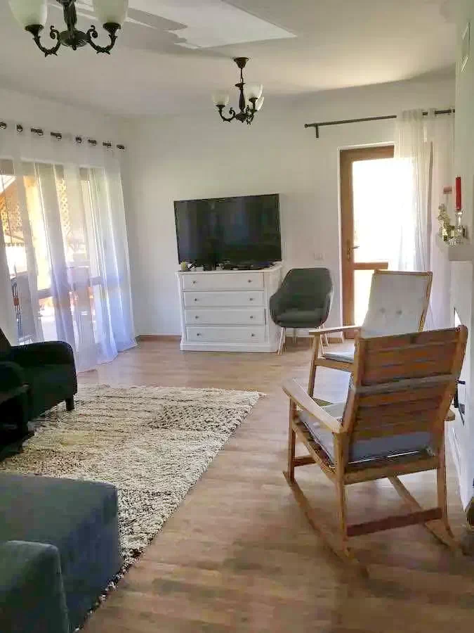 Kisompoly Szállás | Üdülőfalu (K1041-8) A kép szerzői jogvédelem alatt állhat. Javasolt a kapcsolatfelvétel a jog tulajdonossal.