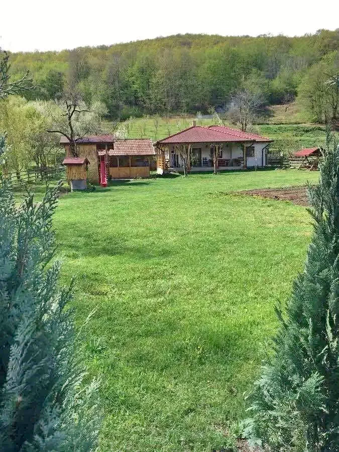 Ampoița Cazare | Sat de vacanță (K1041-18) Imaginea poate fi supusă drepturilor de autor. Se recomandă contactarea titularului drepturilor.