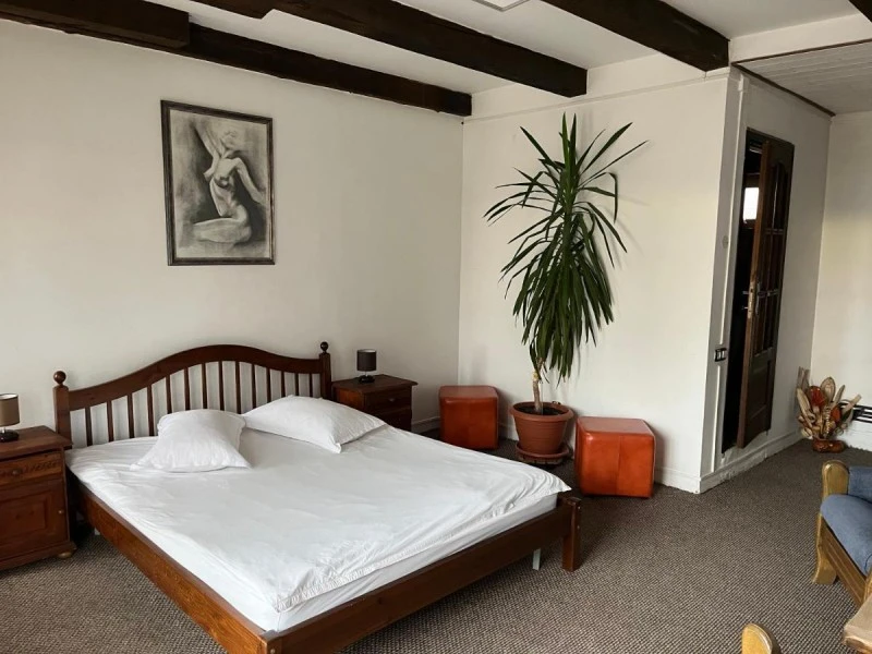 Sibiu Cazare | Motel (K0568-14) Imaginea poate fi supusă drepturilor de autor. Se recomandă contactarea titularului drepturilor.