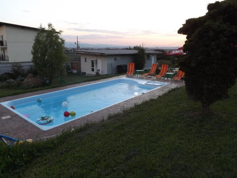 Nagyszeben Szállás | Motel (K0568-22) A kép szerzői jogvédelem alatt állhat. Javasolt a kapcsolatfelvétel a jog tulajdonossal.