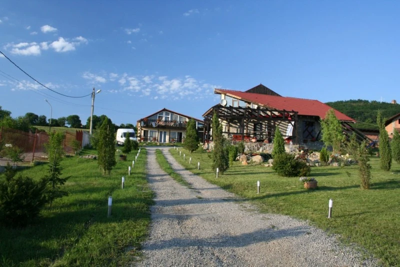 Nagyszeben Szállás | Motel (K0568-45) A kép szerzői jogvédelem alatt állhat. Javasolt a kapcsolatfelvétel a jog tulajdonossal.