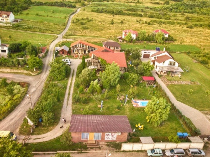 Sibiu Cazare | Motel (K0568-46) Imaginea poate fi supusă drepturilor de autor. Se recomandă contactarea titularului drepturilor.