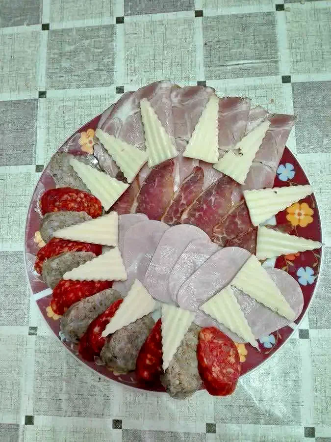 Izvoru Crișului Cazare | Hotel**** (K0987-6) Imaginea poate fi supusă drepturilor de autor. Se recomandă contactarea titularului drepturilor.