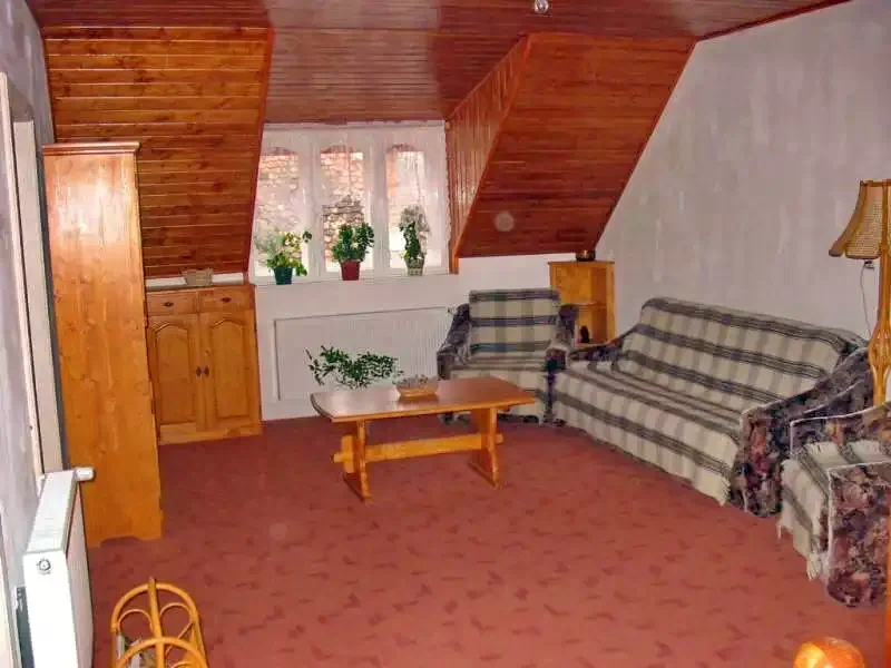 Chibed Cazare | Hotel**** (K1137-9) Imaginea poate fi supusă drepturilor de autor. Se recomandă contactarea titularului drepturilor.