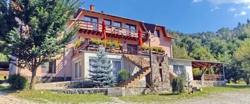 Boga Völgye Szállás | Panzió (K0051-45) A kép szerzői jogvédelem alatt állhat. Javasolt a kapcsolatfelvétel a jog tulajdonossal.