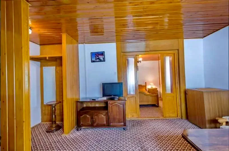 Balea Lac Cazare | Pensiune (K0069-13) Imaginea poate fi supusă drepturilor de autor. Se recomandă contactarea titularului drepturilor.