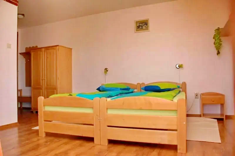 Székelyudvarhely Szállás | Panzió (K0344-18) A kép szerzői jogvédelem alatt állhat. Javasolt a kapcsolatfelvétel a jog tulajdonossal.