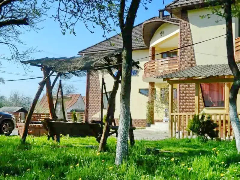 Szállás Ocna Șugatag - Pensiunea Crystal 2*** | Aknasugatag - Crystal 2 Panzió***. A kép szerzői jogvédelem alatt állhat. Javasolt a kapcsolatfelvétel a jog tulajdonossal.