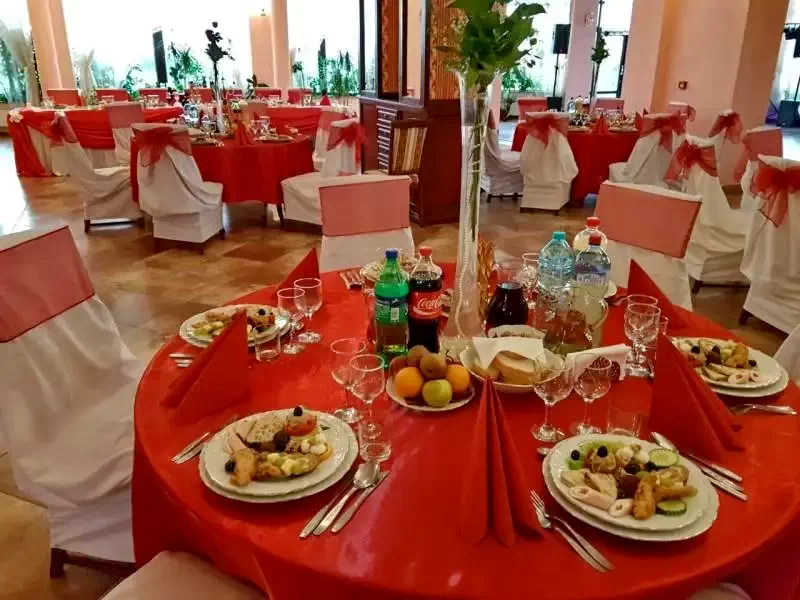 Satu Mare Cazare | Pensiune turistică (K1171-4) Imaginea poate fi supusă drepturilor de autor. Se recomandă contactarea titularului drepturilor.