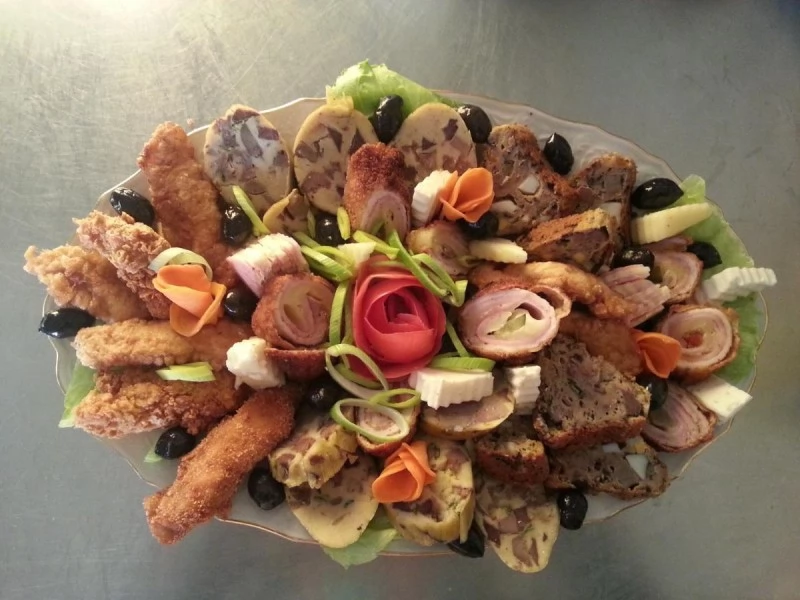 Szatmárnémeti Szállás | Turisztikai panzió (K1171-8) A kép szerzői jogvédelem alatt állhat. Javasolt a kapcsolatfelvétel a jog tulajdonossal.