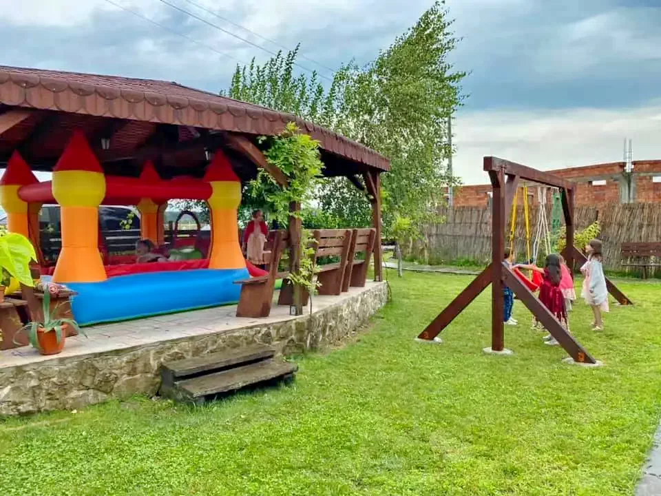 Szatmárnémeti Szállás | Turisztikai panzió (K1171-50) A kép szerzői jogvédelem alatt állhat. Javasolt a kapcsolatfelvétel a jog tulajdonossal.