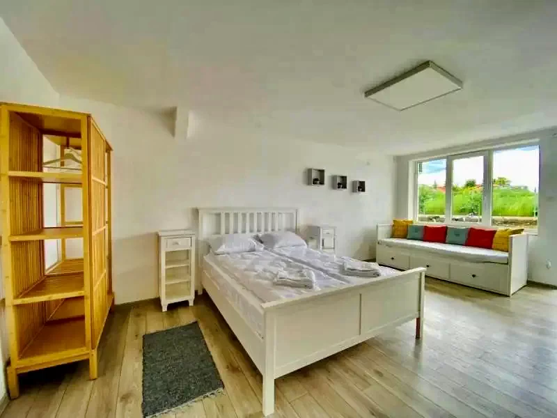 Târgu Secuiesc Cazare | Pensiune (K1248-16) Imaginea poate fi supusă drepturilor de autor. Se recomandă contactarea titularului drepturilor.