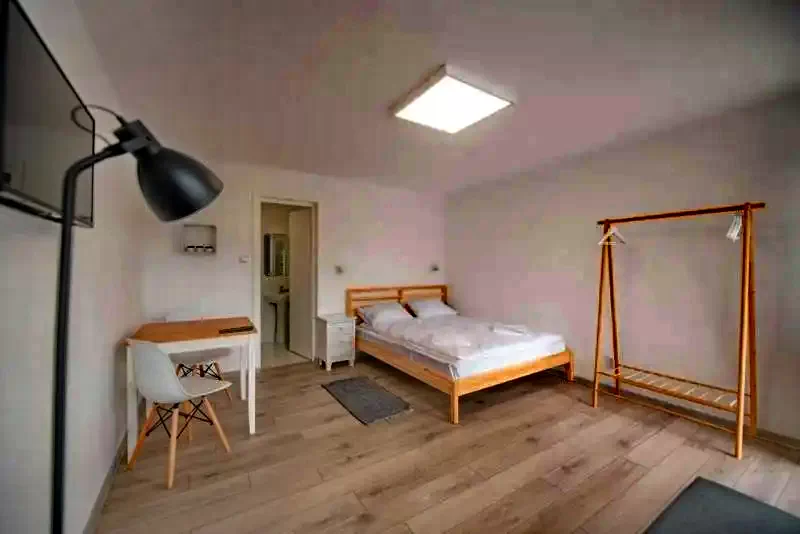 Târgu Secuiesc Cazare | Pensiune (K1248-26) Imaginea poate fi supusă drepturilor de autor. Se recomandă contactarea titularului drepturilor.