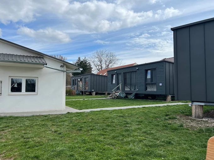 Târgu Secuiesc Cazare | Pensiune (K1248-33) Imaginea poate fi supusă drepturilor de autor. Se recomandă contactarea titularului drepturilor.